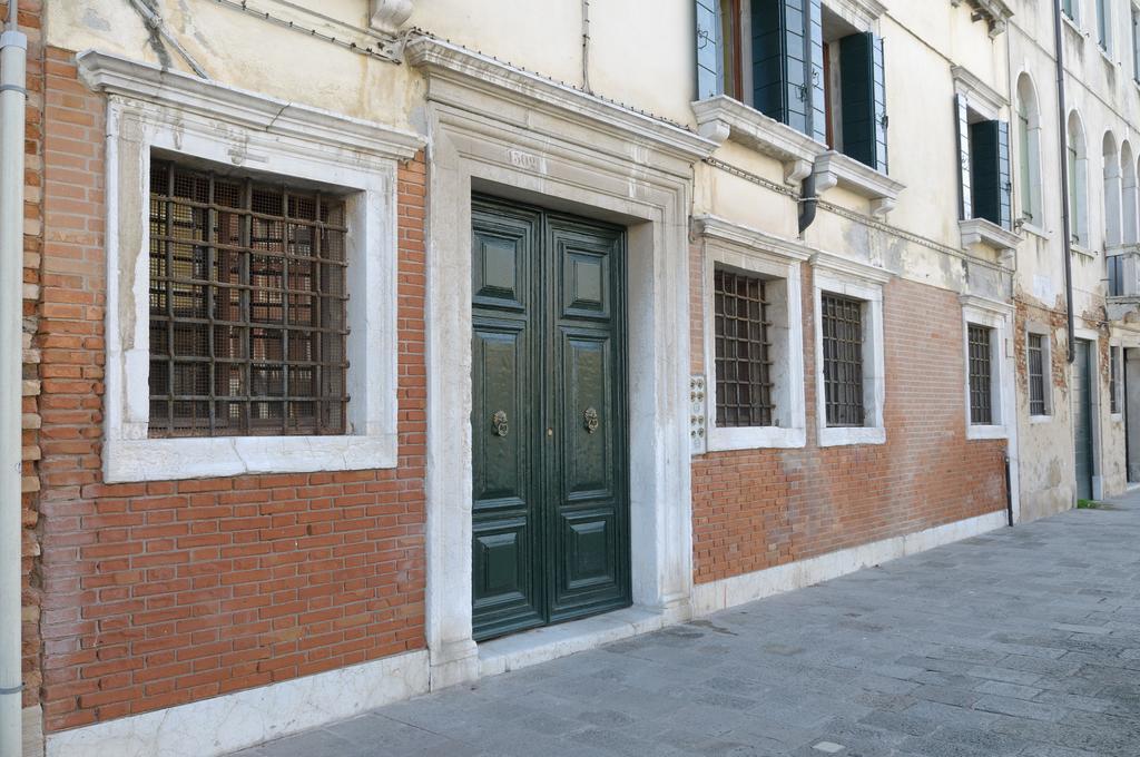 Canal Riva De Biasio Venezia